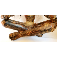 Afrikaans houten beeld van een man met hoorns